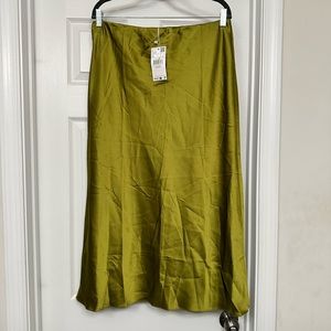Green satin skirt new